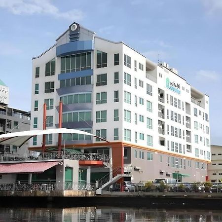 Plaza Sutera Biru Hotel Kuala Belait Dış mekan fotoğraf