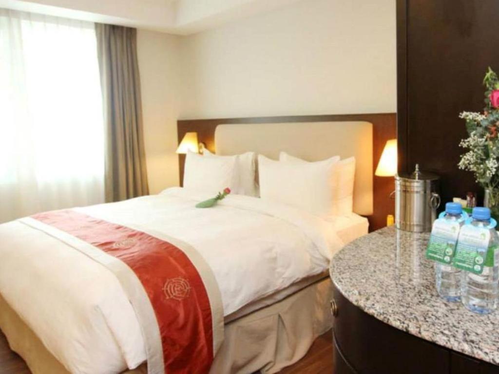 Plaza Sutera Biru Hotel Kuala Belait Dış mekan fotoğraf