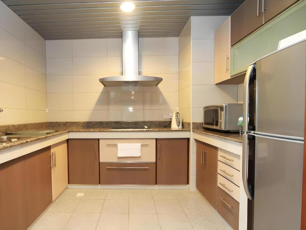 Plaza Sutera Biru Hotel Kuala Belait Dış mekan fotoğraf